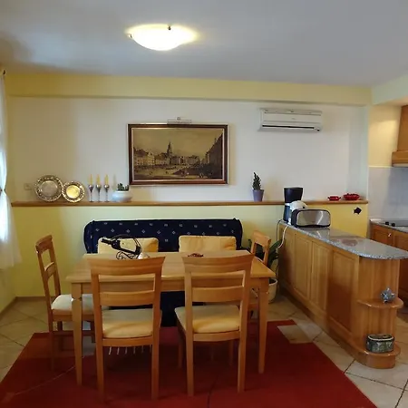 Guest house Afrodita 3*